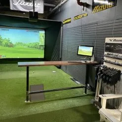 Niagara Golf Warehouse 2 Hour Golf Course Simulator Play