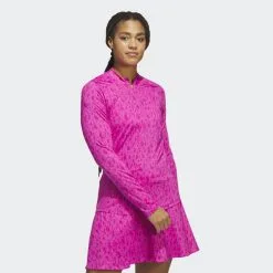 golf clubs Shop -golf clubs Shop Ultimate365 Printed 1 4 Zip Mock Neck Golf Polo Shirt Pink HY4095 21 model